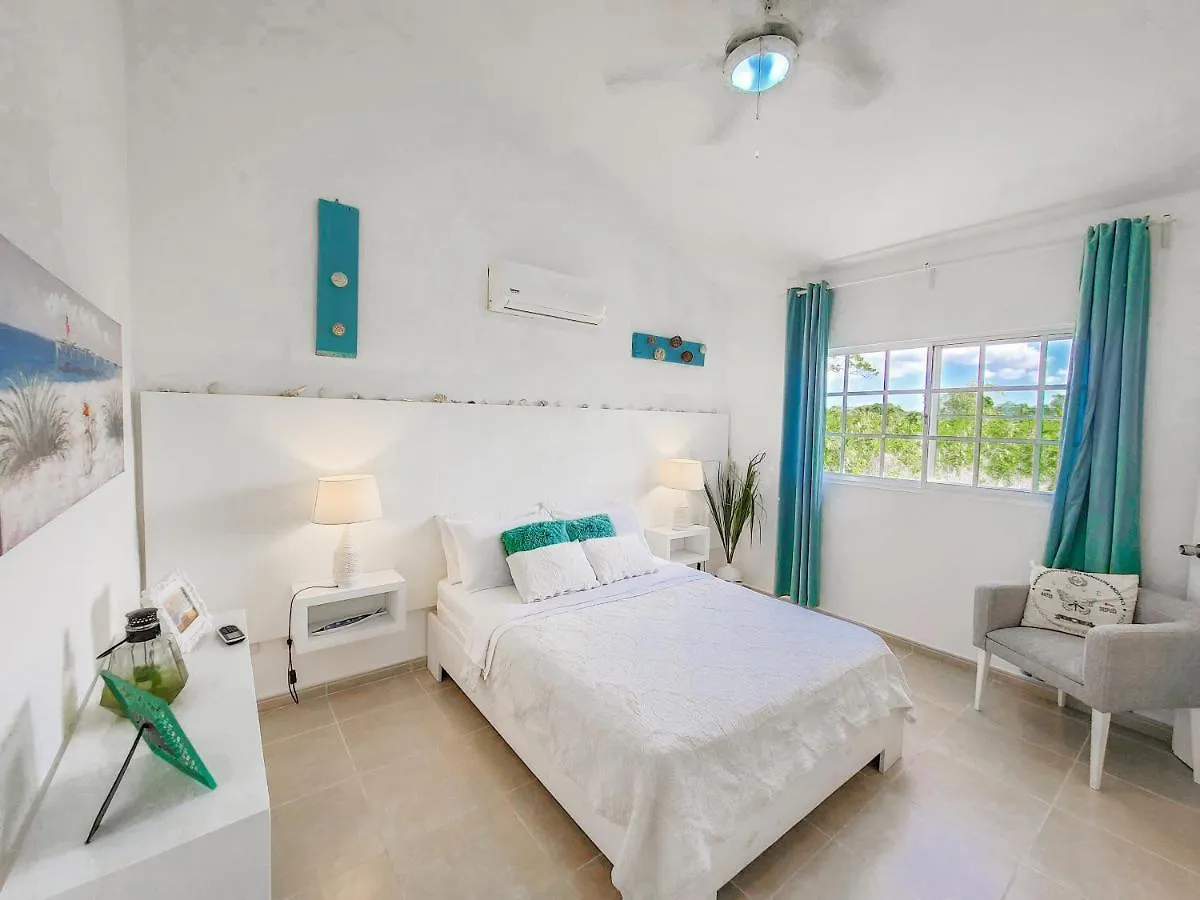 Blue Heaven Guest House Bavaro, Punta Cana, Ideal For Couples